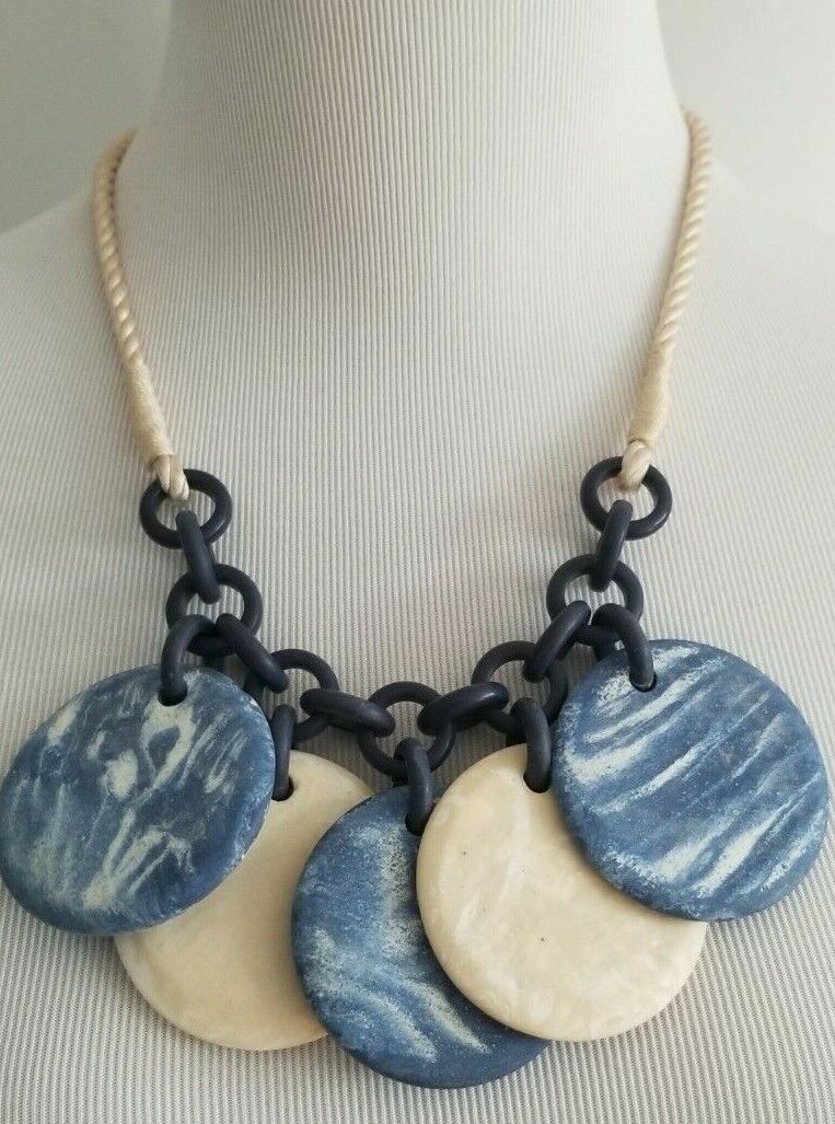 CHICO'S BLUE AND NEUTRAL DISC BIB NECKLACE