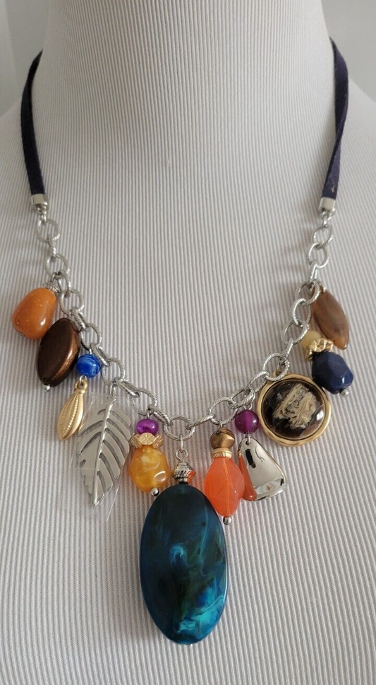 CHICO'S CHARM NECKLACE
