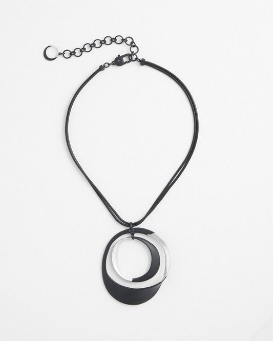 CHICO'S SILVER-TONE CIRCLE PENDANT NECKLACE