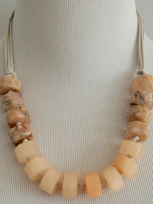 CHICO'S WARM LANDSCAPE NECKLACE