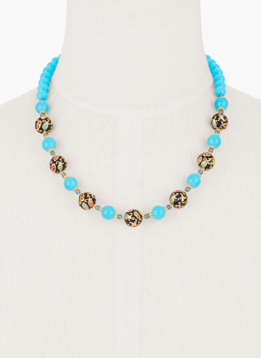TALBOTS CLASSIC BEADS NECKLACE