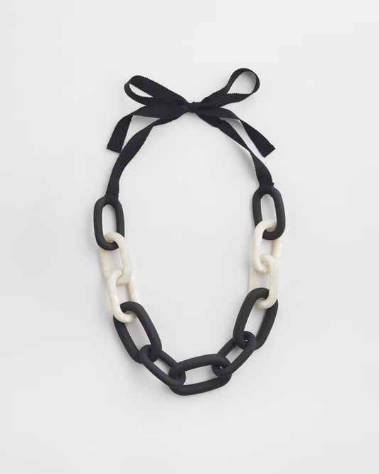 CHICO'S ADJUSTABLE LINKS NECKLACE