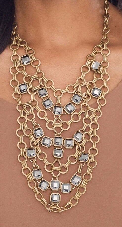 CHICO'S MIA STATEMENT NECKLACE