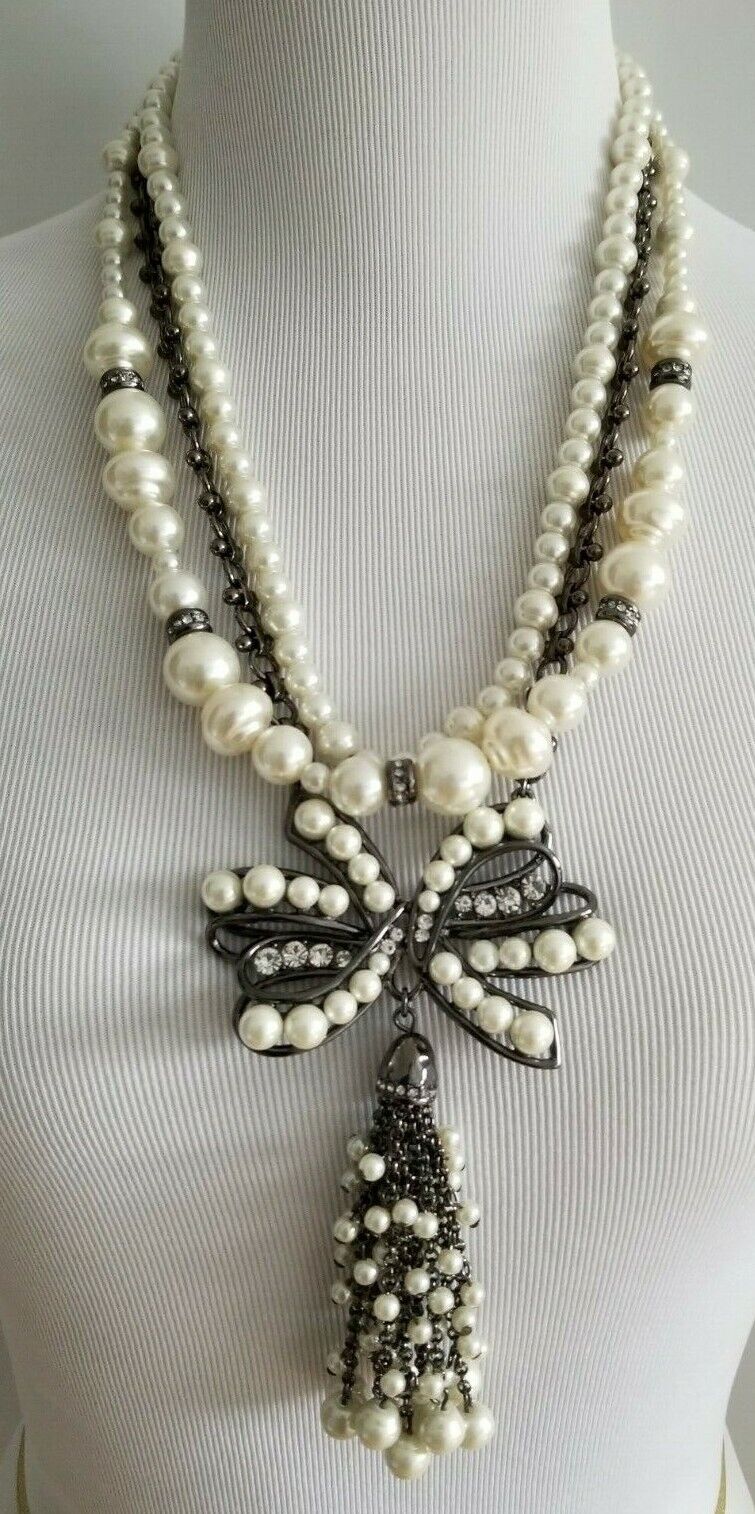 CHICO'S CONVERTIBLE FAUX-PEARL BOW NECKLACE
