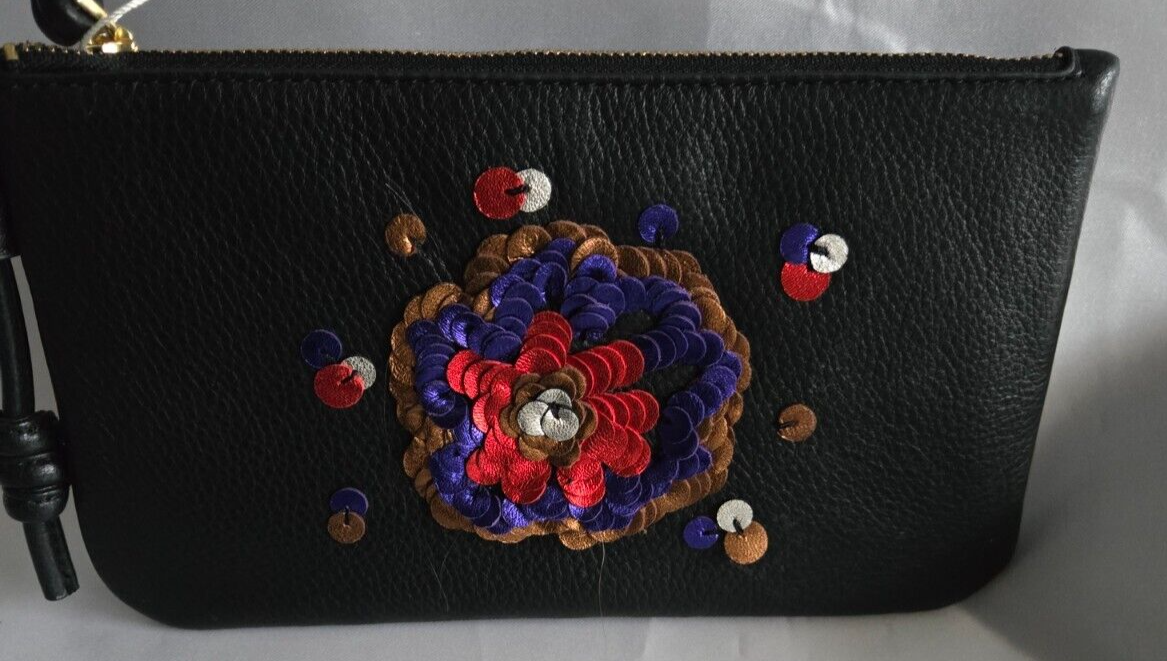 Vera Bradley Knotted Wristlet, Bossanova Bold Sequin in Leather