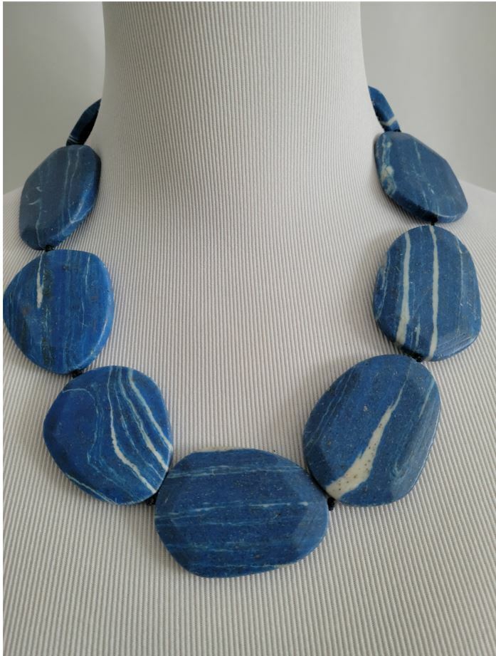 CHICO'S BLUE MULTI BIB NECKLACE
