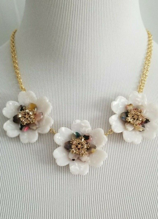 TALBOTS MARBLED FLOWERS NECKLACE