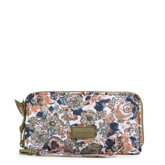 Vera Bradley RFID Ultralight Accordion Wristlet