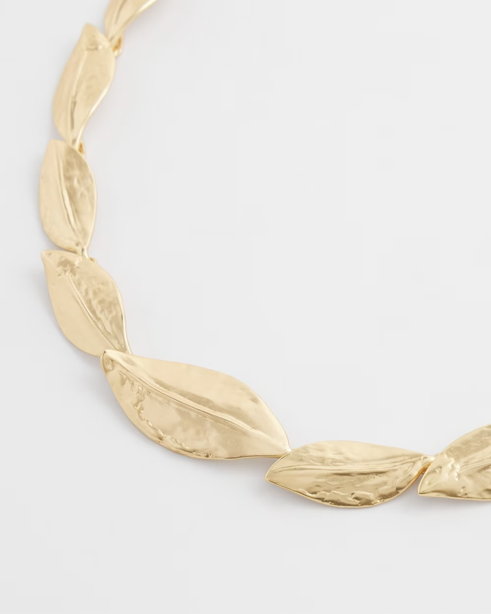 CHICO' S GOLD TONE LEAF BIB NECKLACE