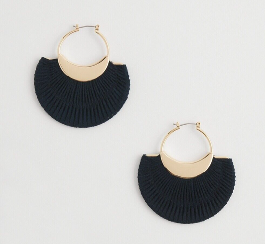 CHICO'S NO DROOP TURQUOISE HOWLITE EARRINGS