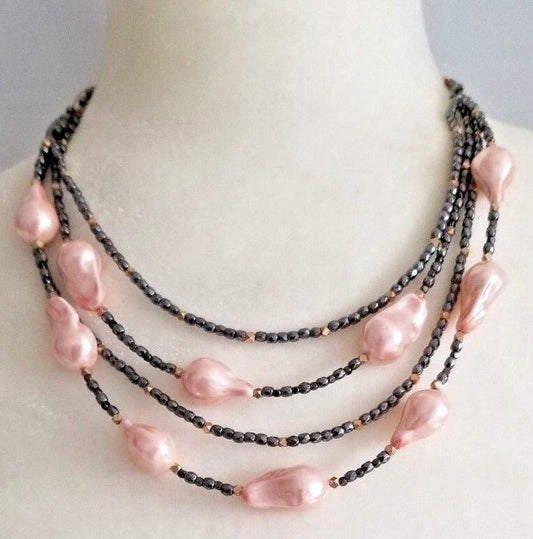CHICO'S BLUSH STONE ILLUSION NECKLACE