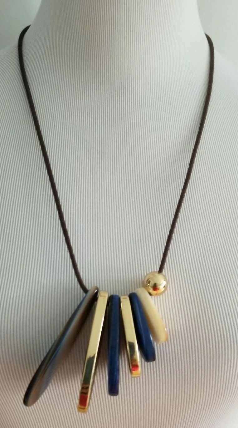 CHICO'S CONVERTIBLE BLUE AND NEUTRAL PENDANT NECKLACE