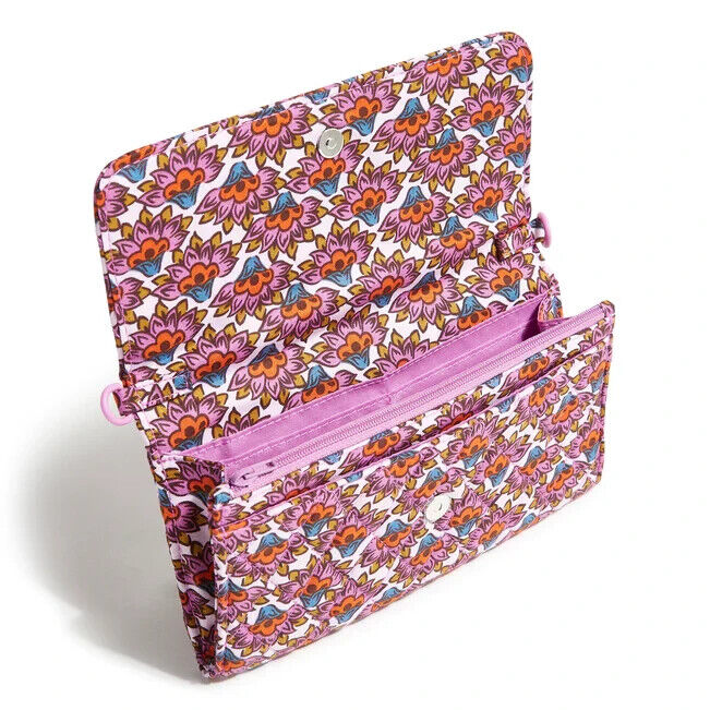 Vera Bradley Crossbody Body, Scaevola Fan