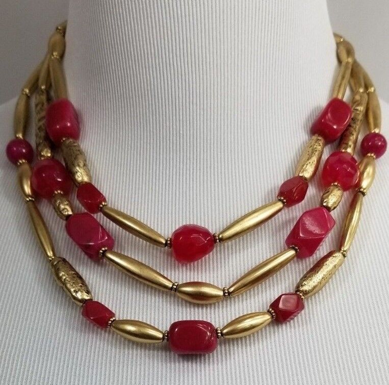 CHICO'S SHORT GOLD-TONE AND PINK MULTI-STRAND NECKLACE