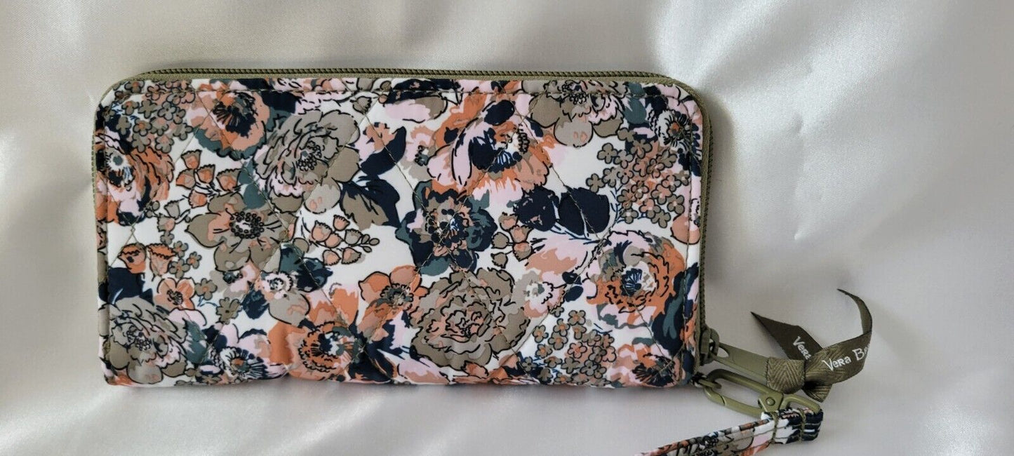 Vera Bradley Ultralight RFID Accordion Wristlet,Petite Exuberant Floral Wristlet