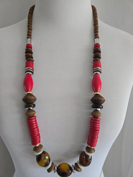 CHICO'S SINGLE STRAND NECKLACE