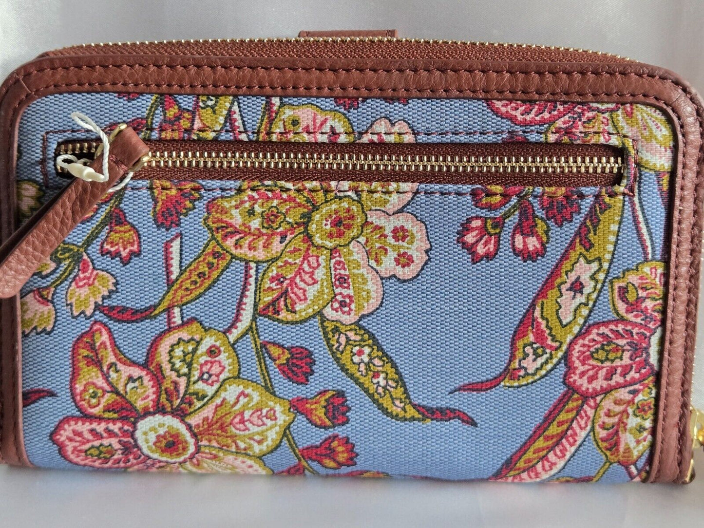 Vera Bradley Large Tab Wallet, Pinwheels in Oxford canvas