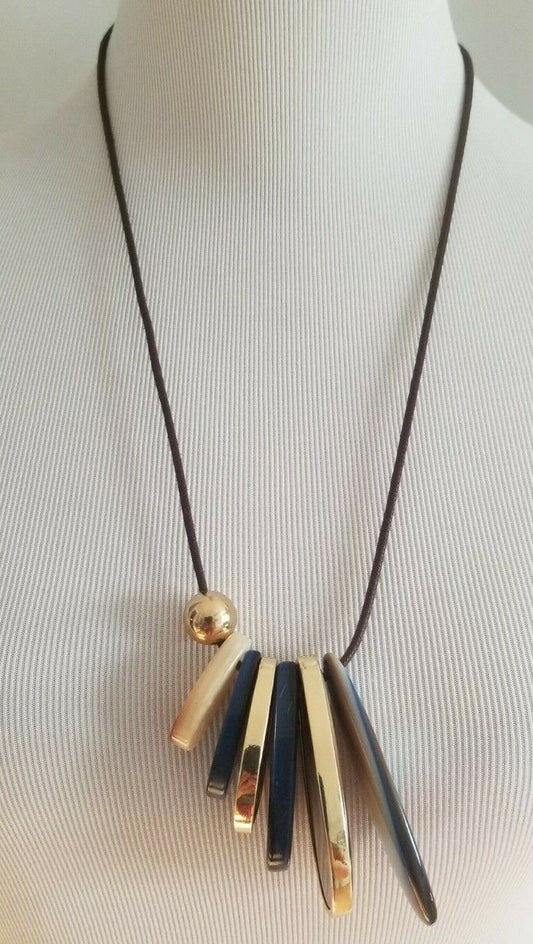CHICO'S CONVERTIBLE BLUE AND NEUTRAL PENDANT NECKLACE