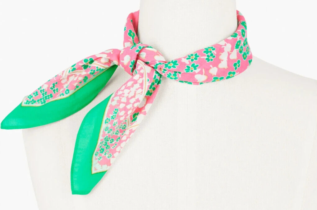 TALBOTS LOVELY FLORAL NECKERCHIEF
