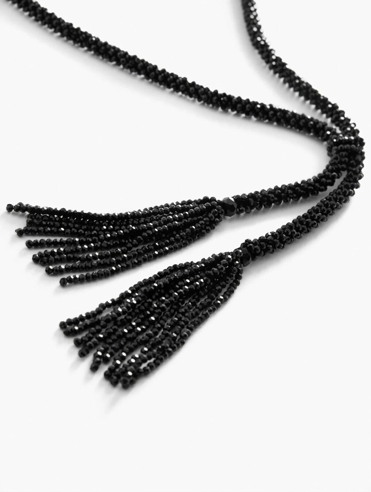 CHICO' S BLACK LARIAT NECKLACE