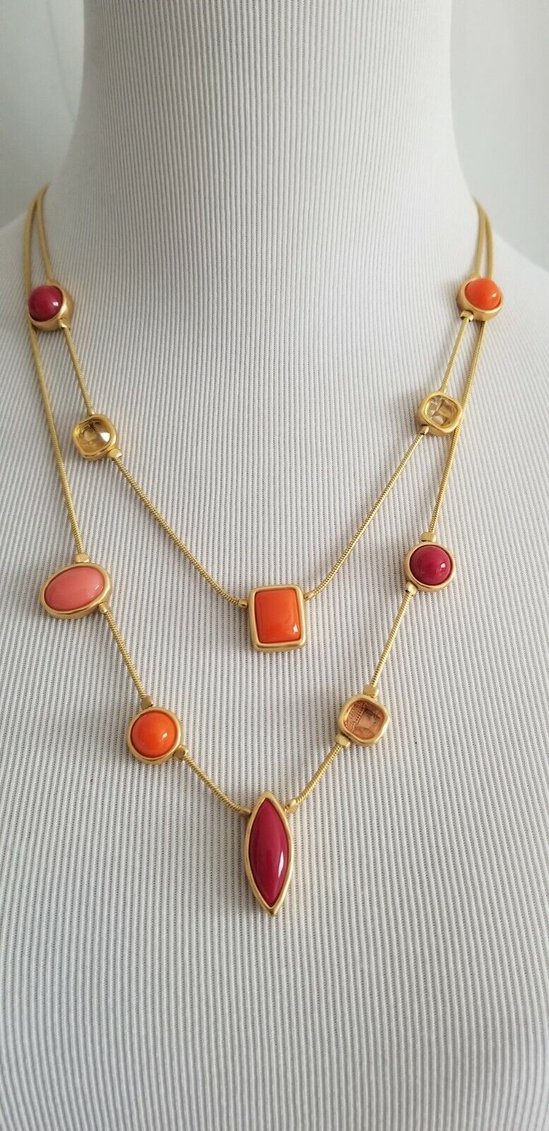 CHICO'S MULTI-STONE ILLUSION NECKLACE