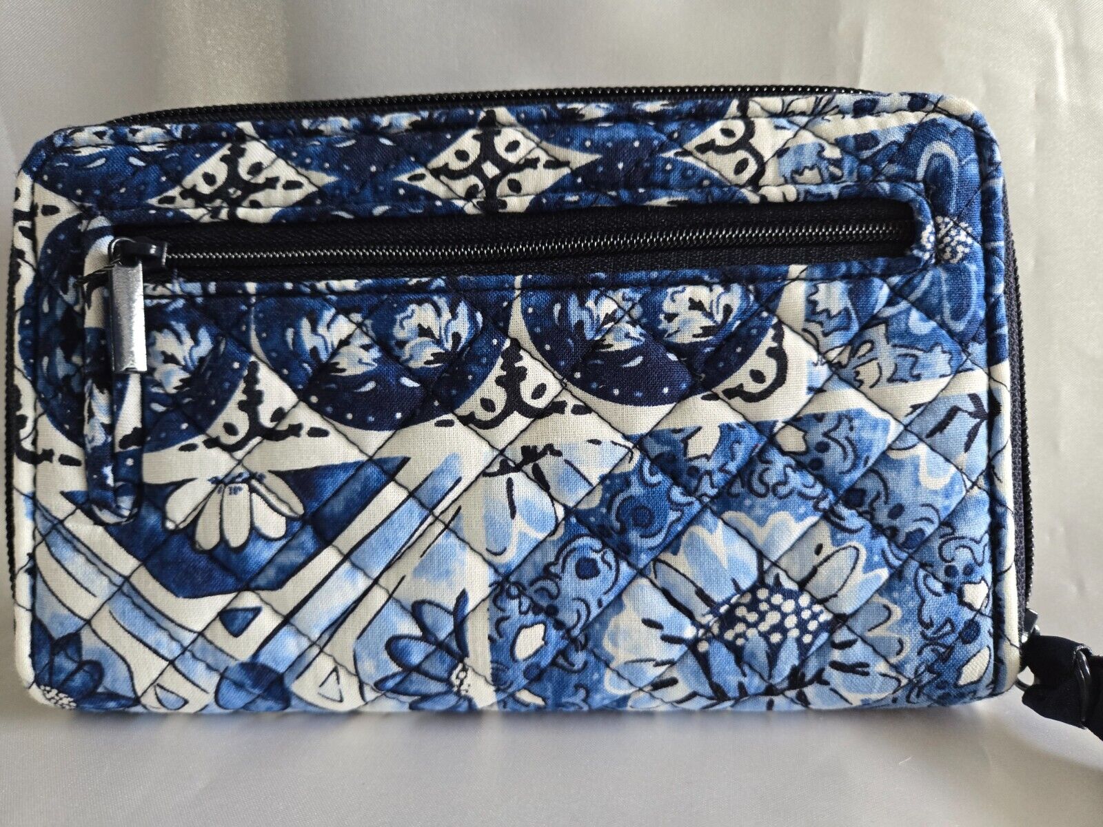 Vera Bradley RFID Cotton Turnlock Wallet, Island Tile Blue
