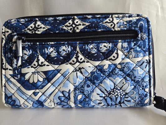 Vera Bradley RFID Cotton Turnlock Wallet, Island Tile Blue