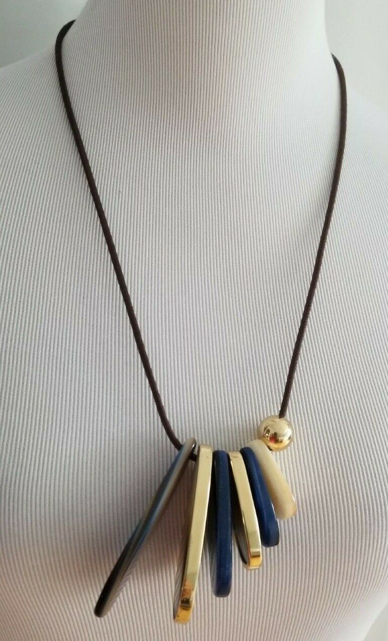 CHICO'S CONVERTIBLE BLUE AND NEUTRAL PENDANT NECKLACE