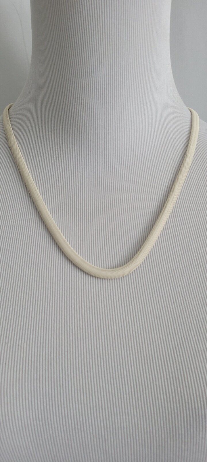 CHICO'S MAGNETICMIX WHITE MULTISTRAND NECKLACE