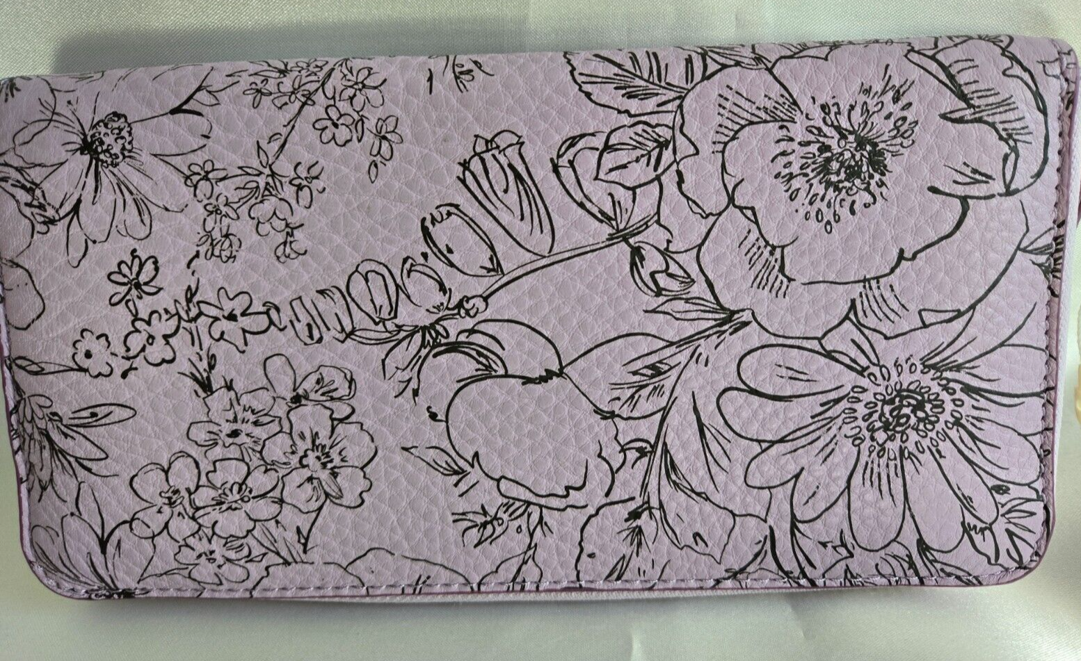 Vera Bradley Continental Wallet, Bloom Lavender Frost in Leather