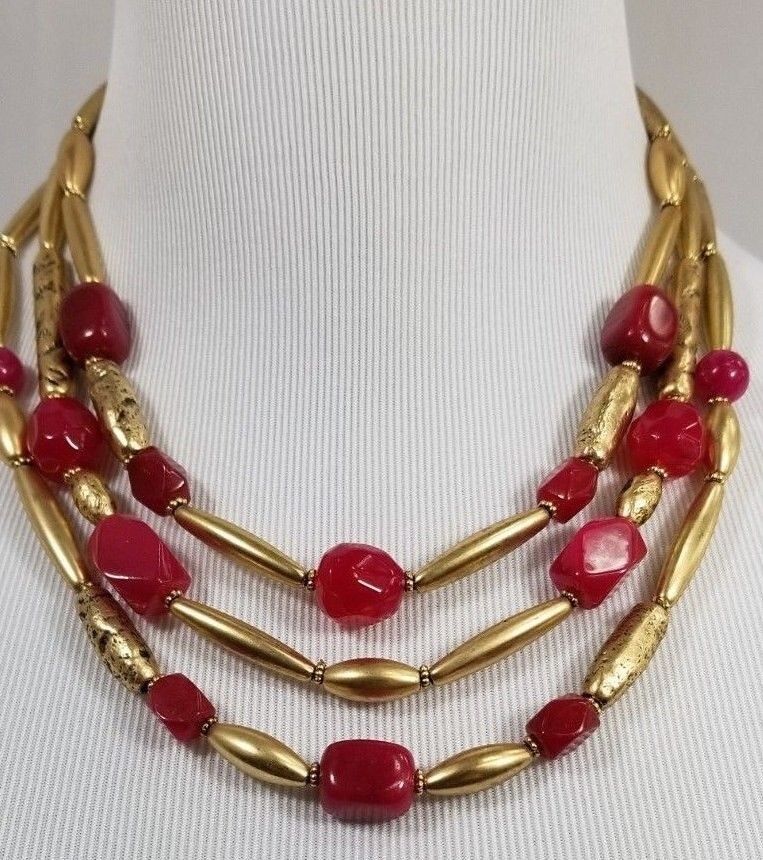 CHICO'S SHORT GOLD-TONE AND PINK MULTI-STRAND NECKLACE