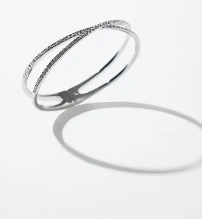 WHITE HOUSE BLACK MARKET SILVER CRISS-CROSS HINGE BRACELET