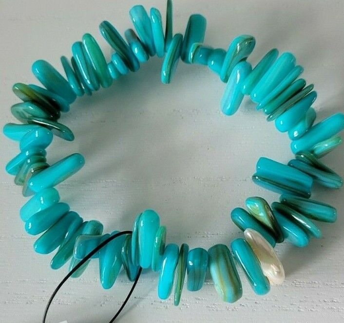 CHICO'S SHELL STRETCH BRACELET