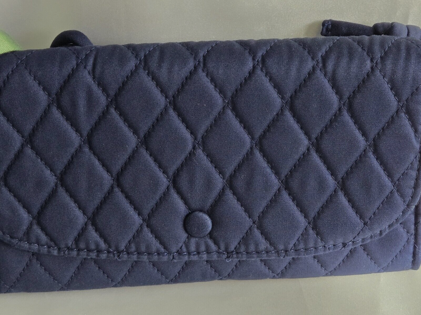 Vera Bradley Wildwood Wallet Crossbody, Peacoat in Cotton gabardine