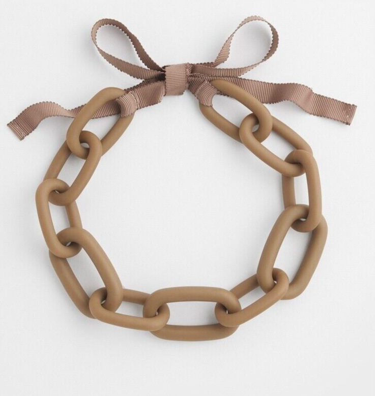 CHICO'S NEUTRAL LINKS NECKLACE