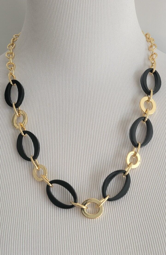 ANN TAYLOR Ring Necklace