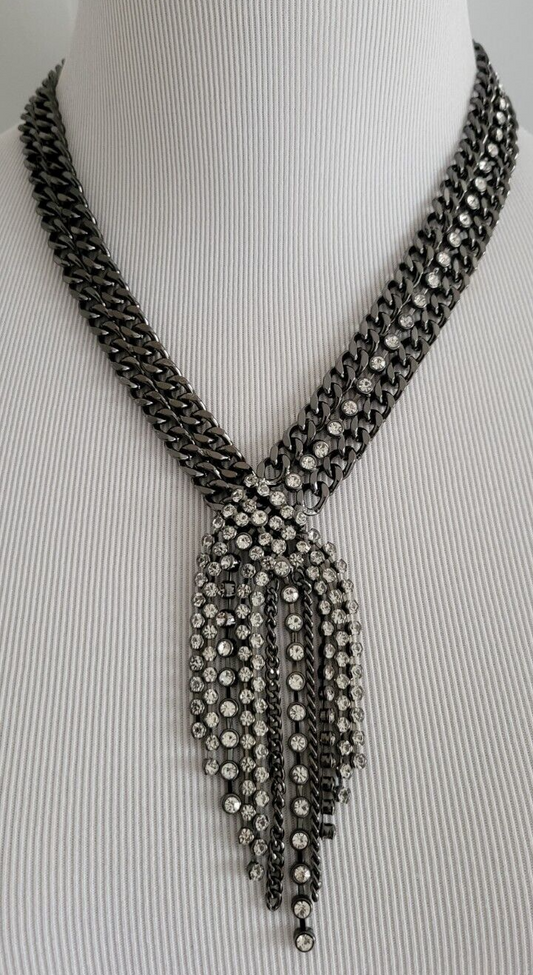 CHICO'S BLACK NECKLACE