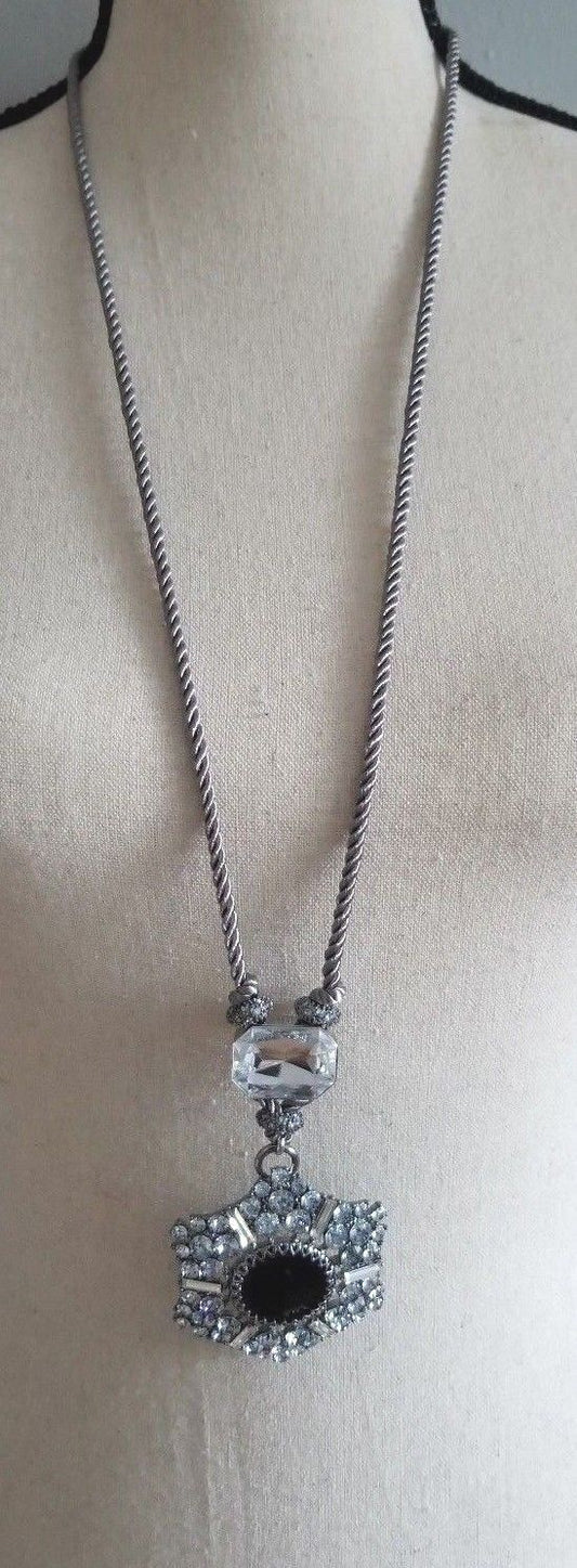 CHICO'S PEYTON PENDANT NECKLACE