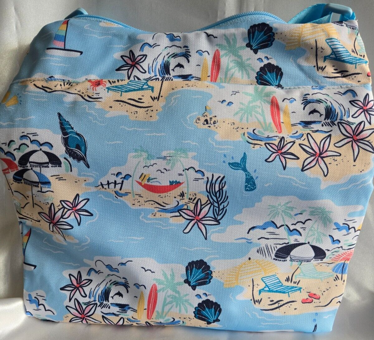 Vera Bradley Lighten Up Hipster, Beach Treasures