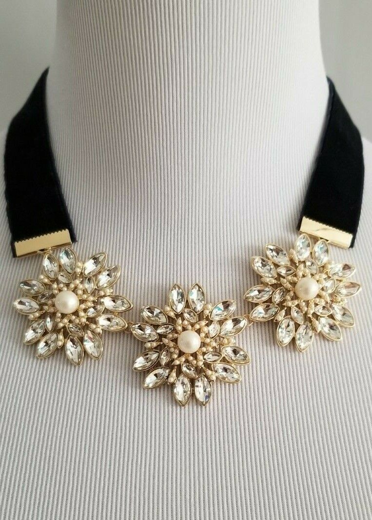 ANN TAYLOR FLORAL GLITZY STATEMENT NECKLACE