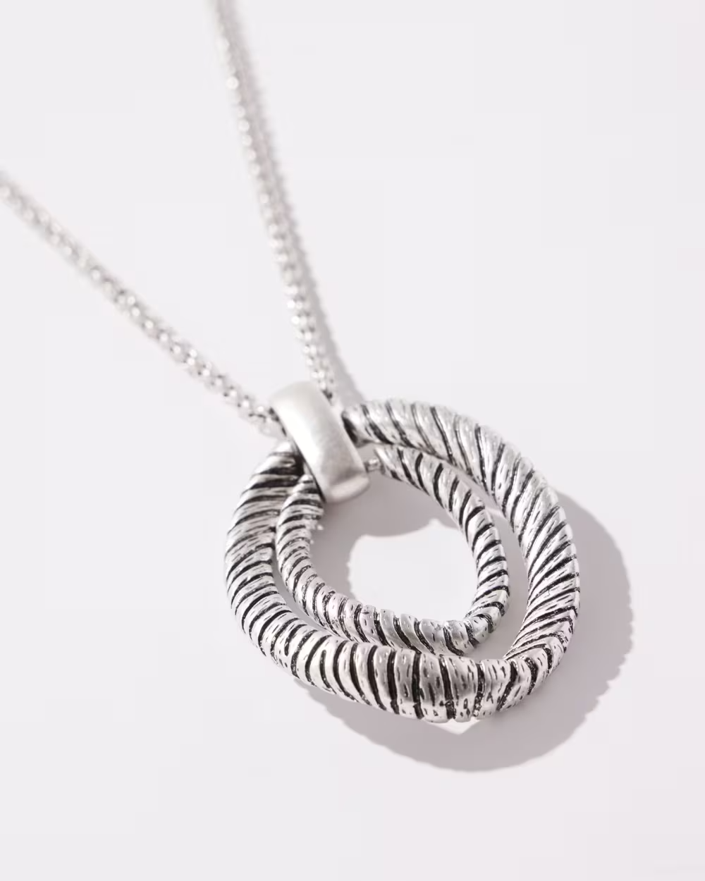 CHICO' S SILVER TONE ADJUSTABLE NECKLACE