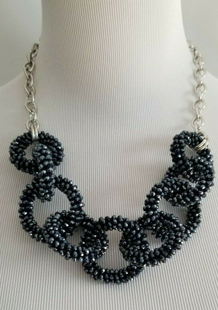 TALBOTS FACETED BEAD STATEMENT NECKLACE