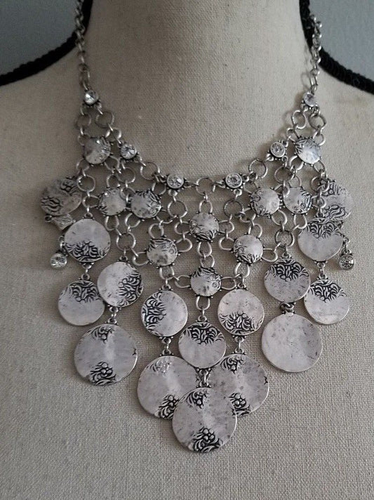 CHICO'S NICOLE BIB NECKLACE