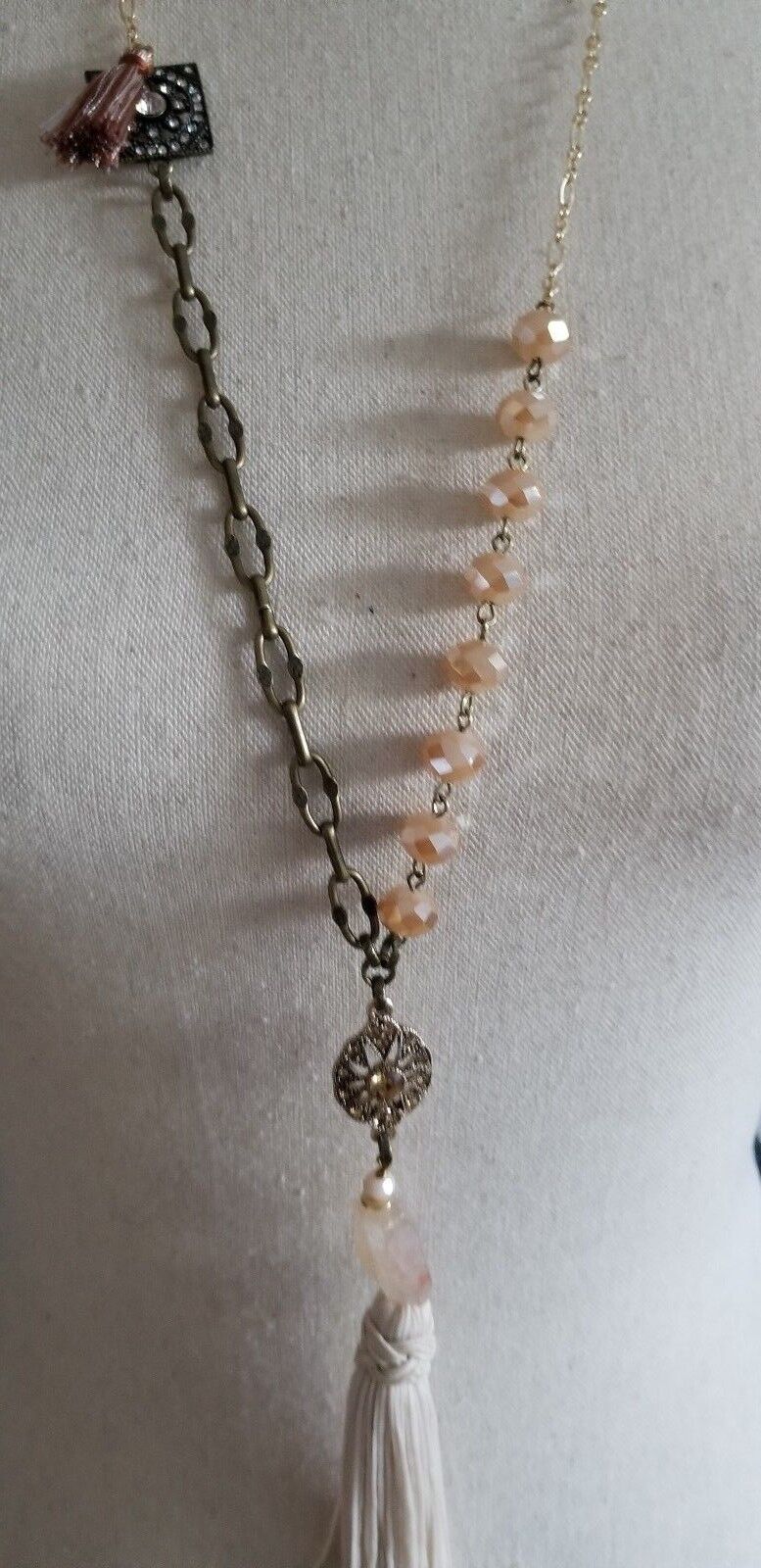 CHICO'S LYNN TASSEL NECKLACE