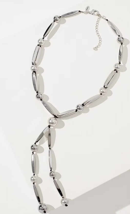 CHICO' S SILVER LONG Y- NECKLACE