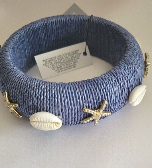 CHICO'S PERIWINKLE SHELL BANGLE BRACELET