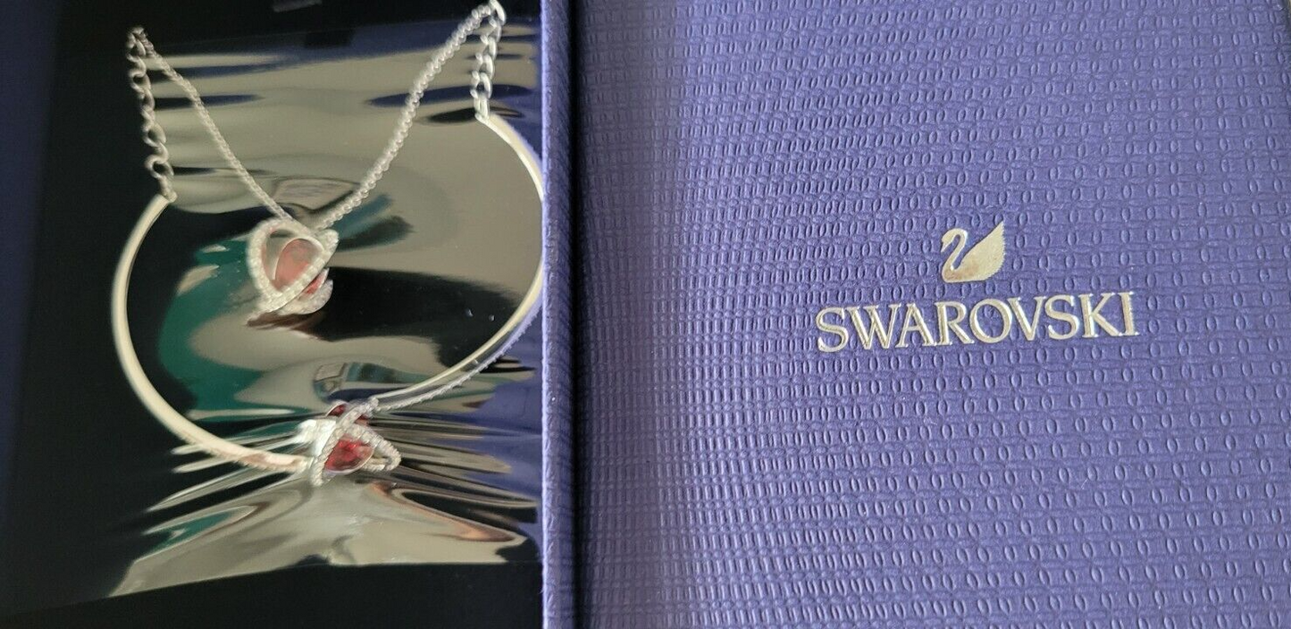 Swarovski Red Scarlet Necklace and Bracelet Set 5463761