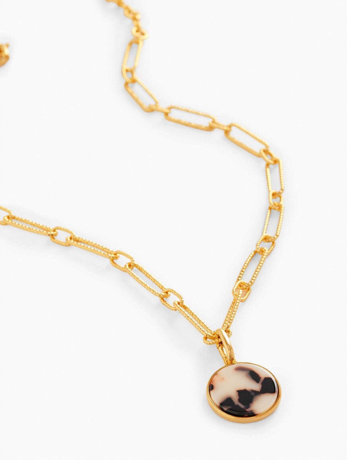TALBOTS BLONDE TORTOISE PENDANT NECKLACE