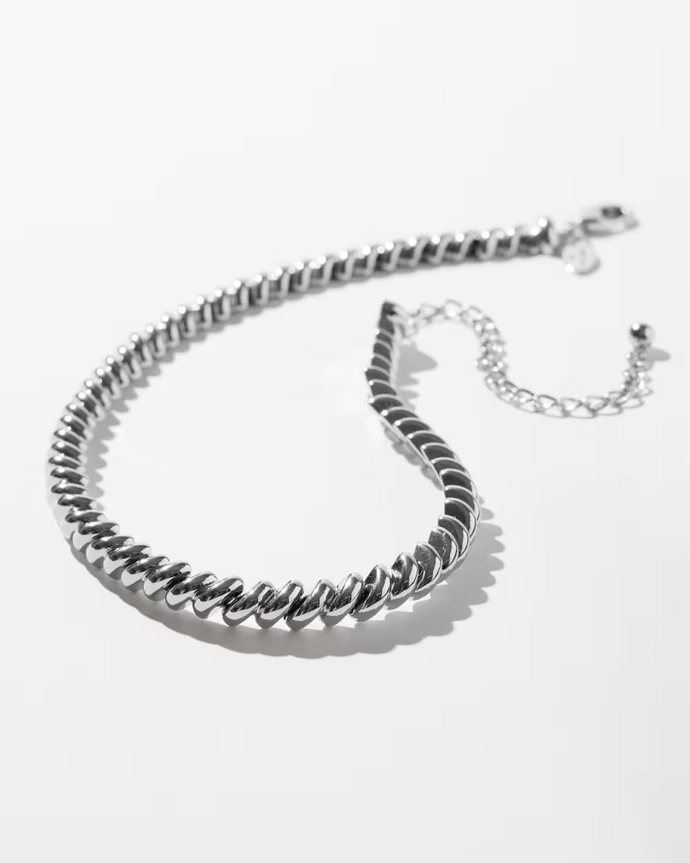 CHICO' S SILVER TONE TWIST COLLAR NECKLACE