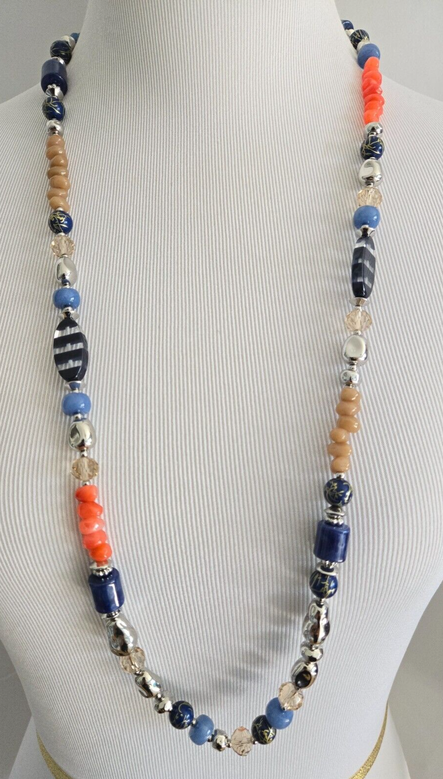 CHICO'S MODERN MULTI SINGLESTRAND NECKLACE